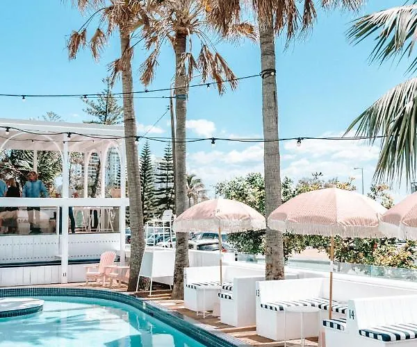 Komune Resort And Beach Club Greenmount Beach