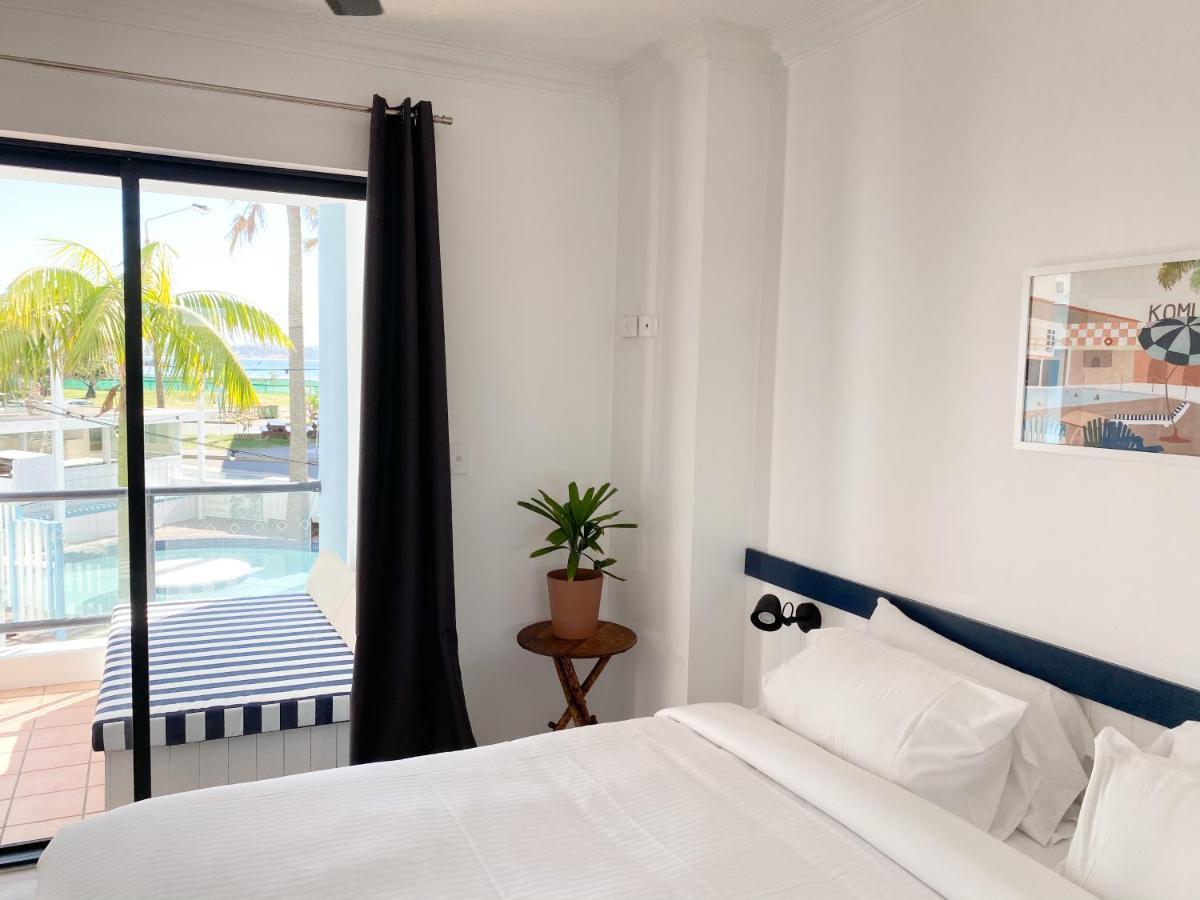Hotel Komune Resort And Beach Club Greenmount Beach 3*