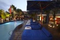 Hotel Komune Resort And Beach Club Greenmount Beach Coolangatta