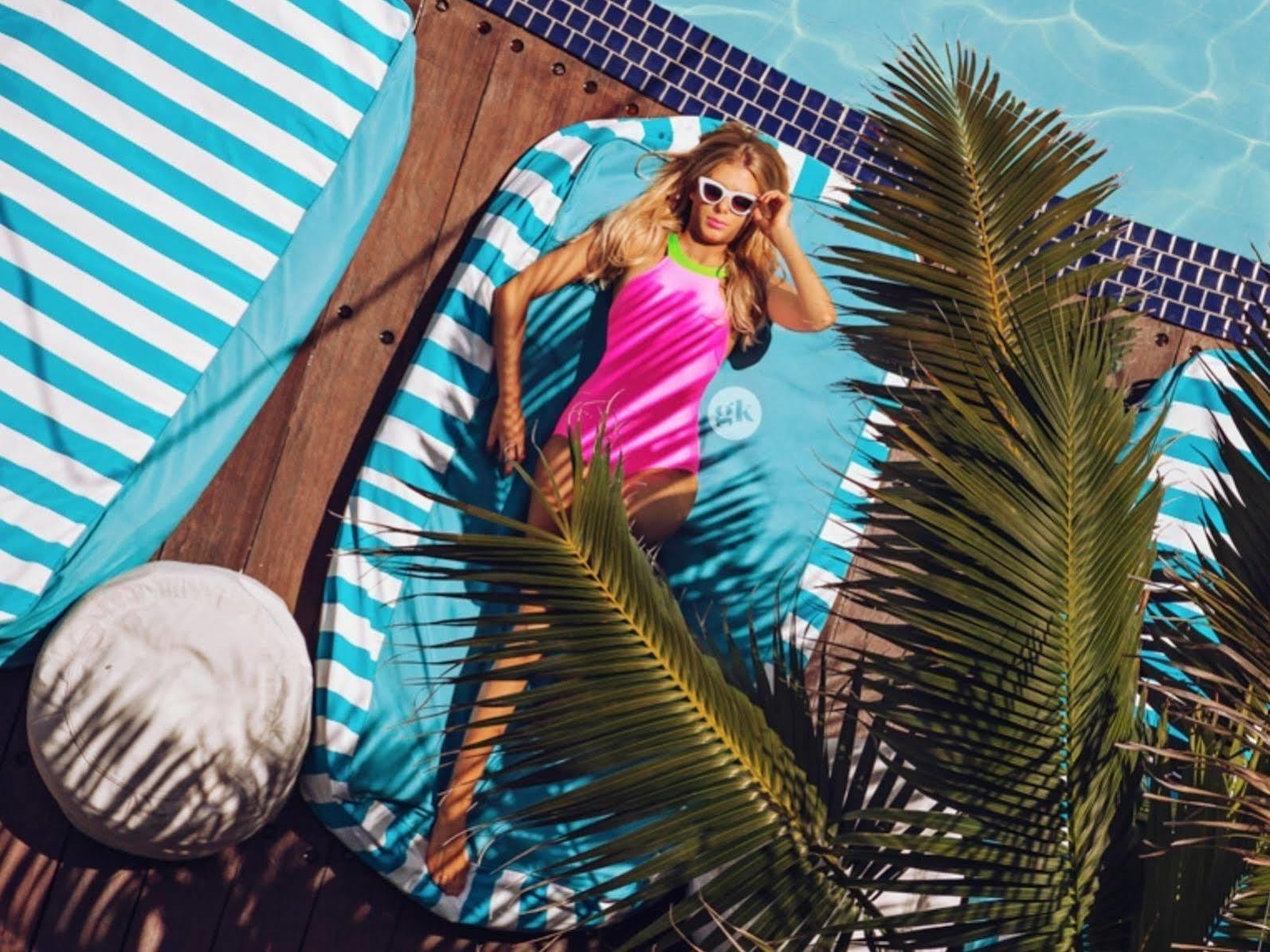 Hotel Komune Resort And Beach Club Greenmount Beach 3*